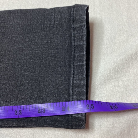 Betabrand black wash jeans size 27 short - Picture 6 of 9